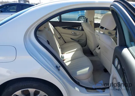 2019 Mercedes-Benz E 300 from USA, damaged, VIN WDDZF4JB5KA558233